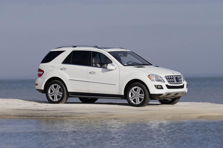  Mercedes-Benz ML-Class 2009 года  (фото 39 из 66)